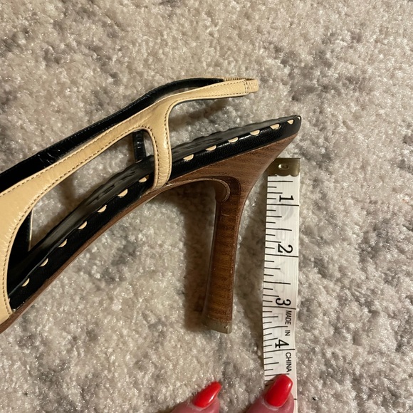 Chanel heals - Picture 10 of 12